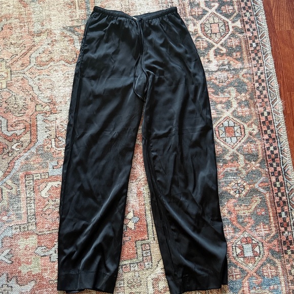 Abercrombie Satin Pants - Picture 4 of 5